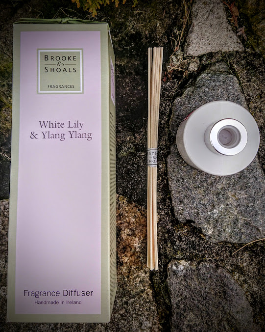 Reed Diffuser - White Lily and Ylang Ylang - Brooke and Shoals