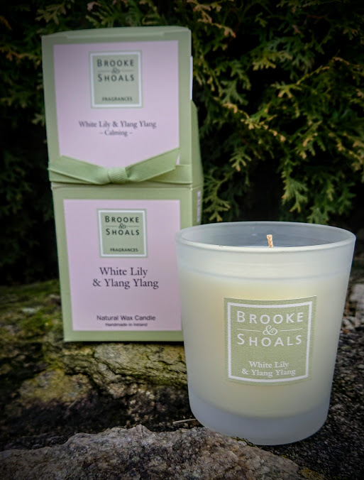 Brooke and Shoals Scented Candle - White Lily and Ylang Ylang