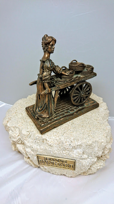 Jeanne Rynhart Bronze Sculpture - Molly Malone - Small