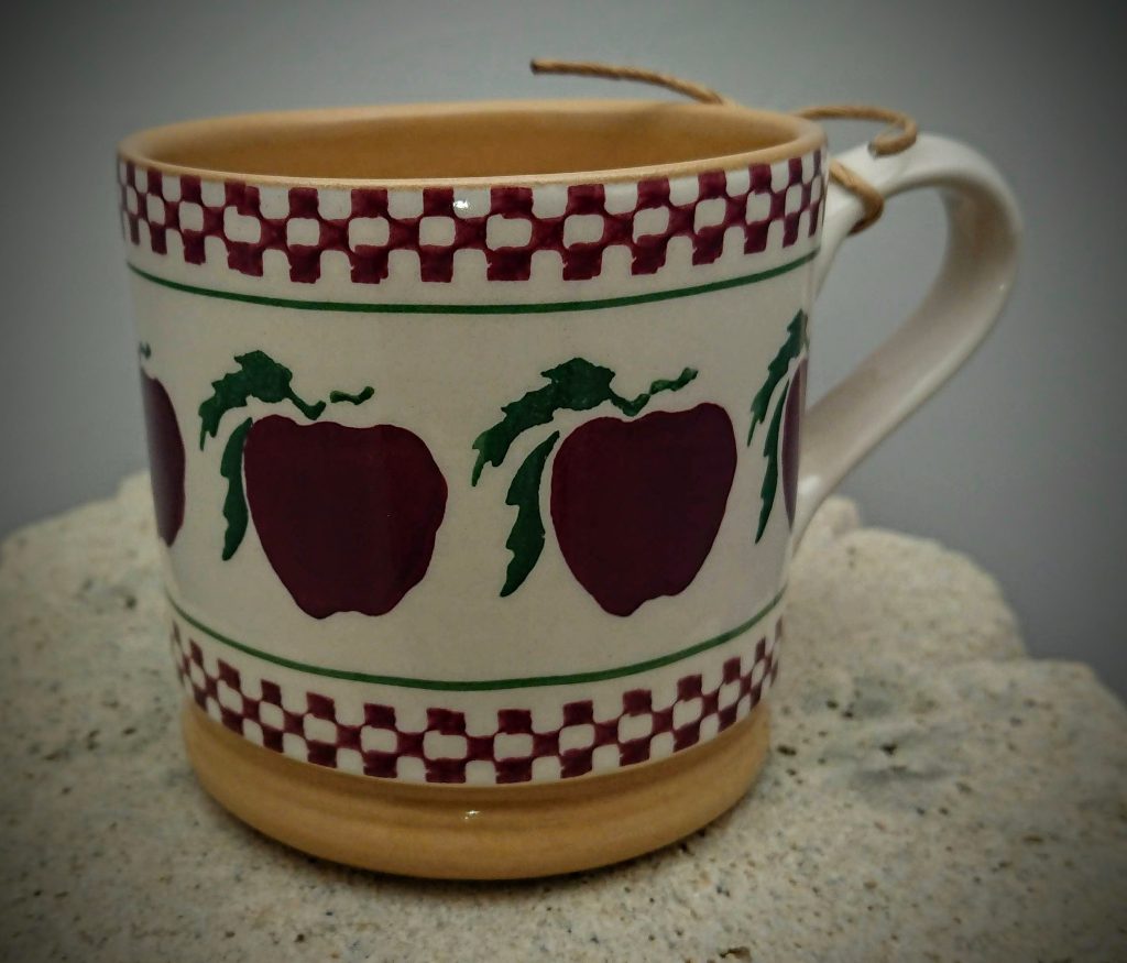 Nicholas Mosse Large Mug -Apple